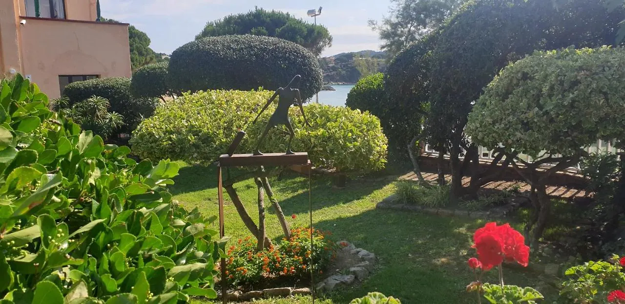 Apartamento Con Jardin A 11 Metros De La Playa. B3. 팔라모스 아파트